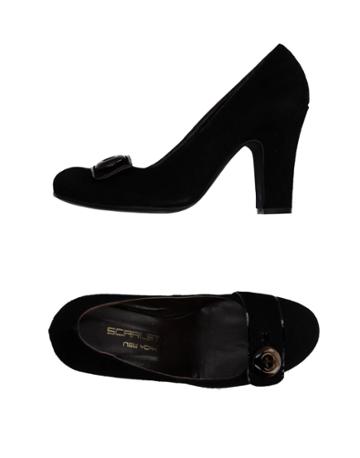 Scarlet L. New York Pumps