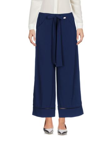 Yvalades 3/4-length Shorts