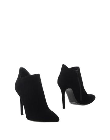 Vincenzo Piccolo Booties