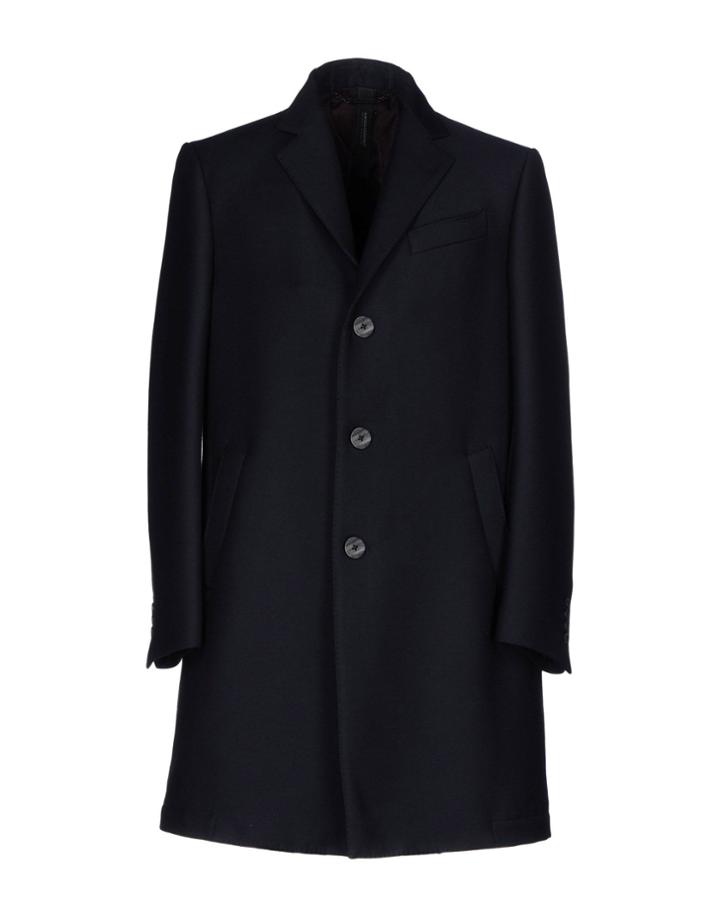 Messagerie Overcoats