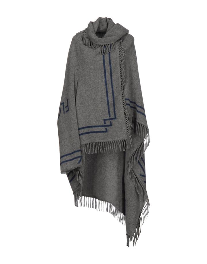 La Couverture Capes & Ponchos