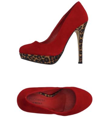 Pacomena Pumps