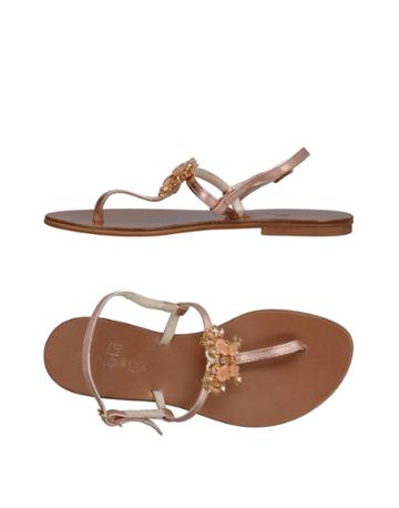 Sandalia Toe Strap Sandals