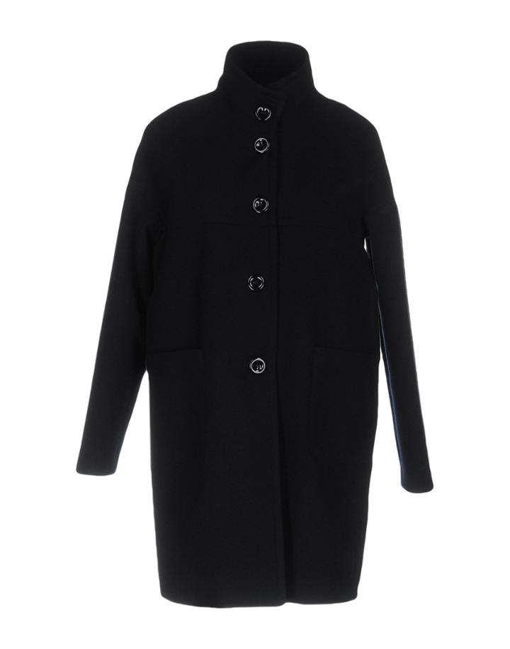 Eq  Coats