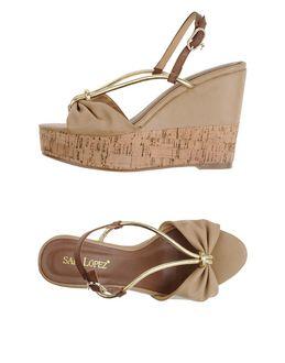 Sara L Pez Sandals