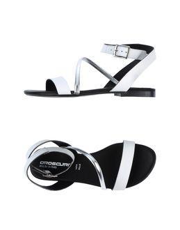 Oroscuro Sandals