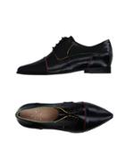 Stella Sofia Lace-up Shoes