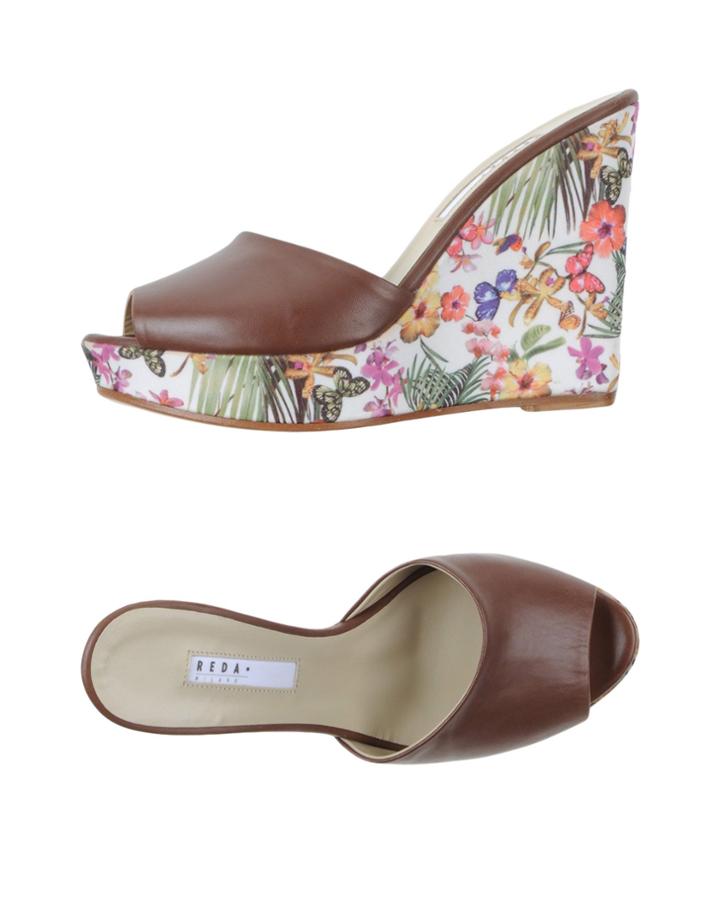 Reda Sandals