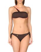 Chic Bikinis