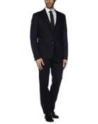Reservado Suits