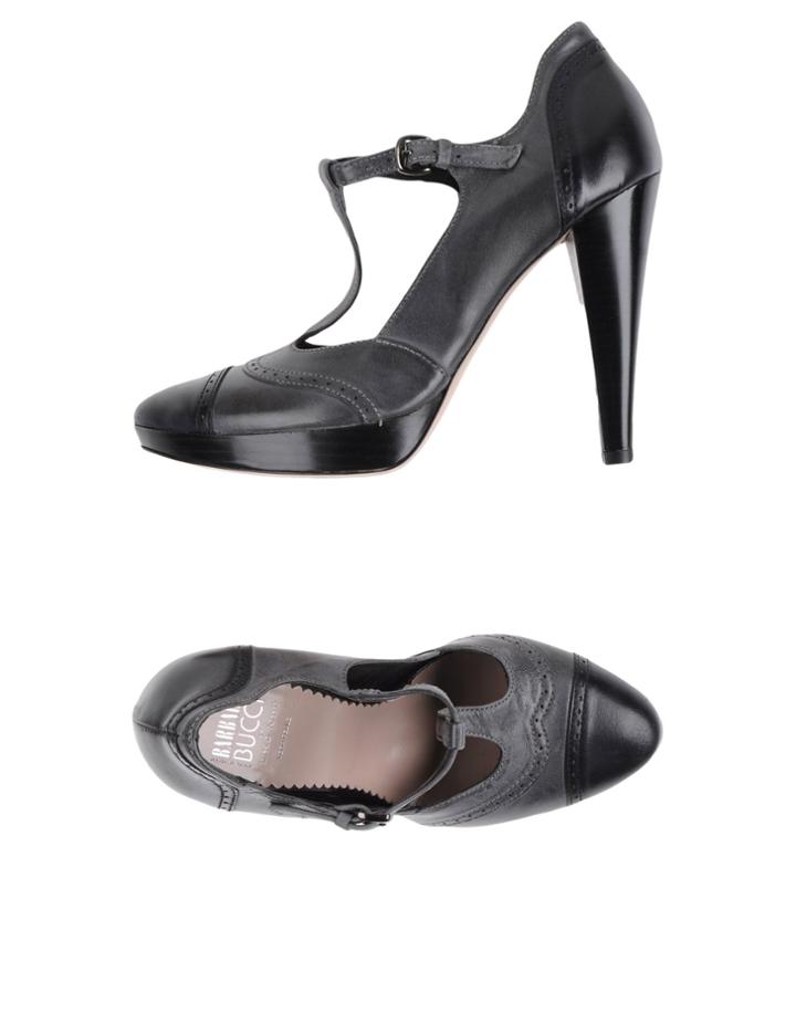 Barbara Bucci Pumps