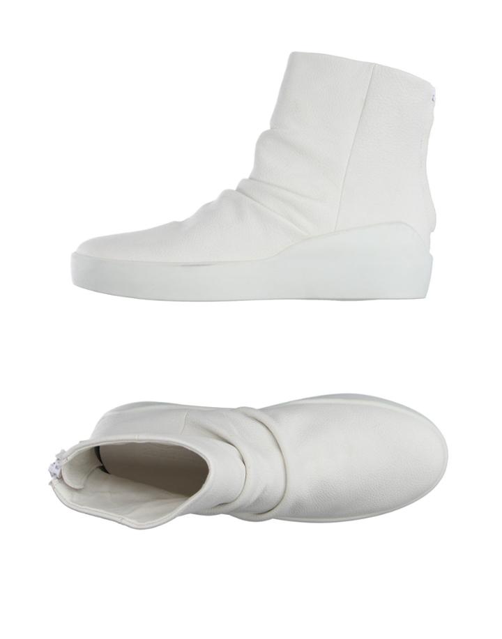 Ecco&reg; Sneakers