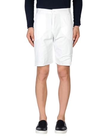Outfitters' Nation Bermudas