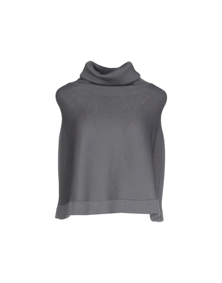 Sartoria Vico Capes