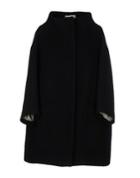 Mant  Coats