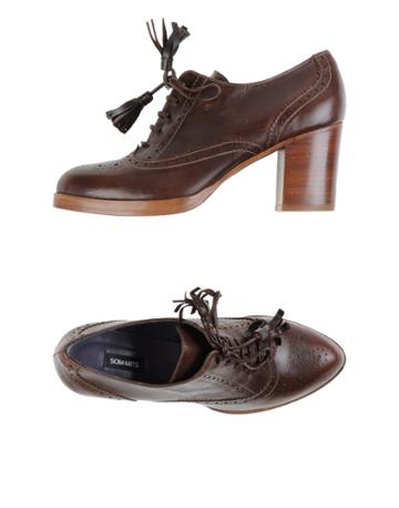Som-mits Lace-up Shoes