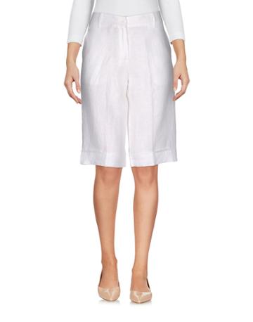 Blanca Luz Bermudas