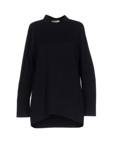 Striking Turtlenecks