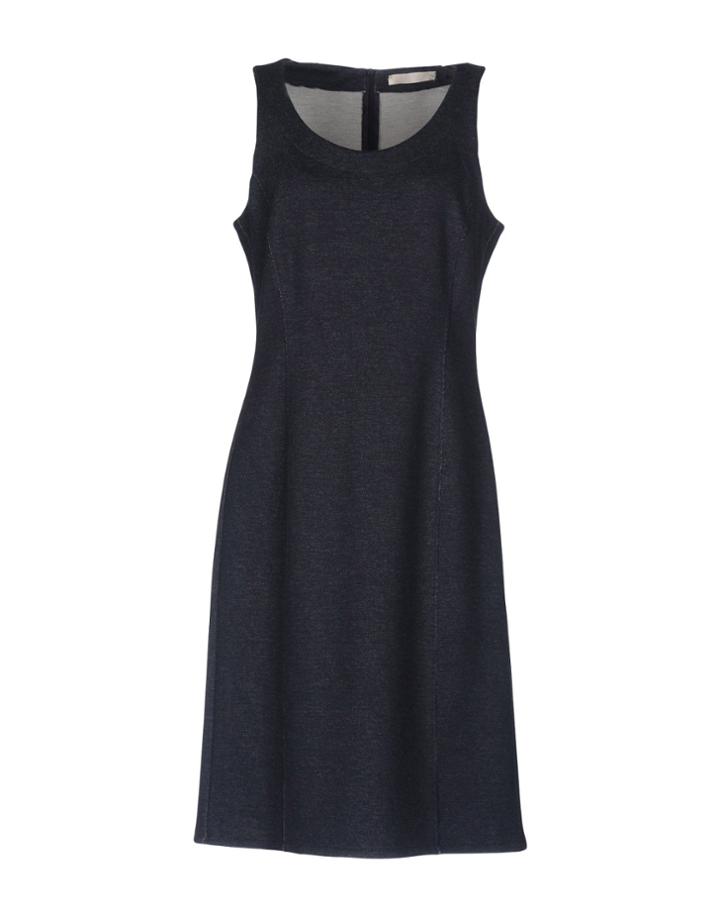Lia Knee-length Dresses