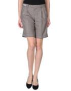 Pt0w Bermudas