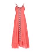 Koralline 3/4 Length Dresses