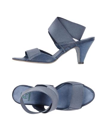 Quelques Shoes De Plus Sandals