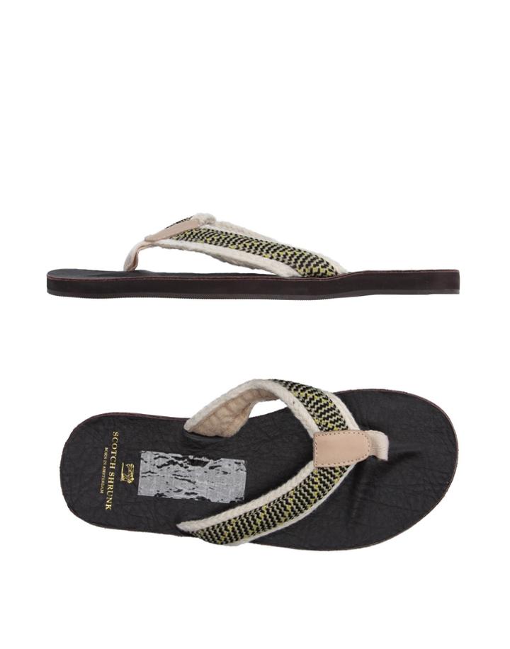 Scotch & Shrunk Toe Strap Sandals