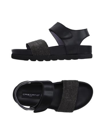 Cristian G Sandals