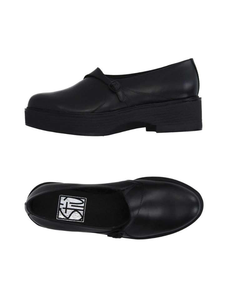 Sti  Loafers