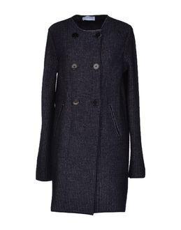 25 Luxury Street Coats