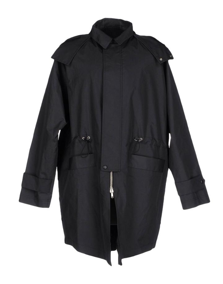 Krisvanassche Overcoats