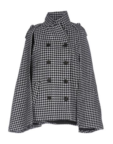 Minueto Capes & Ponchos