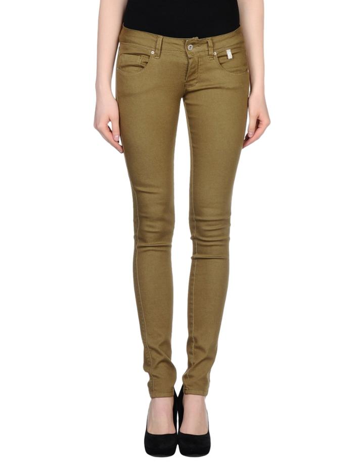 Nioi Jeans