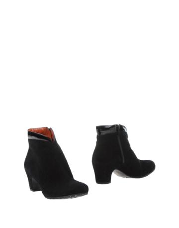 Katrin Ankle Boots