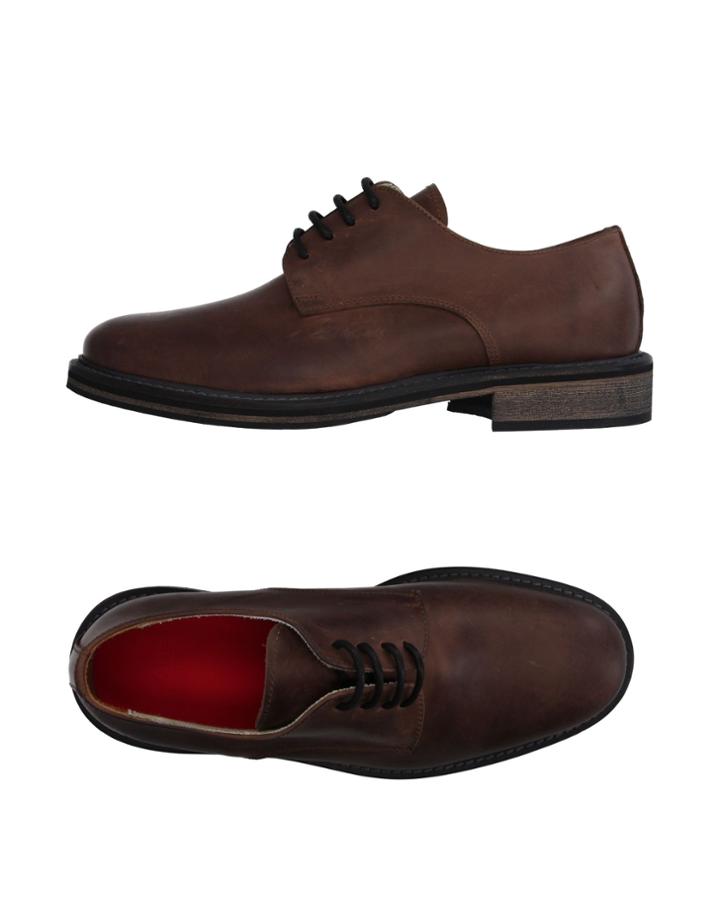 Base Lace-up Shoes