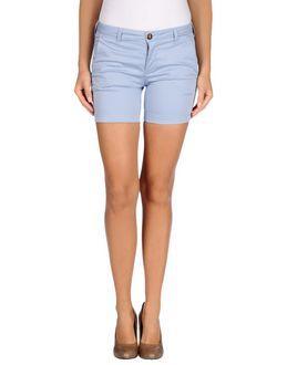 M!a F Shorts