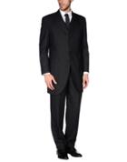 Colombo Suits