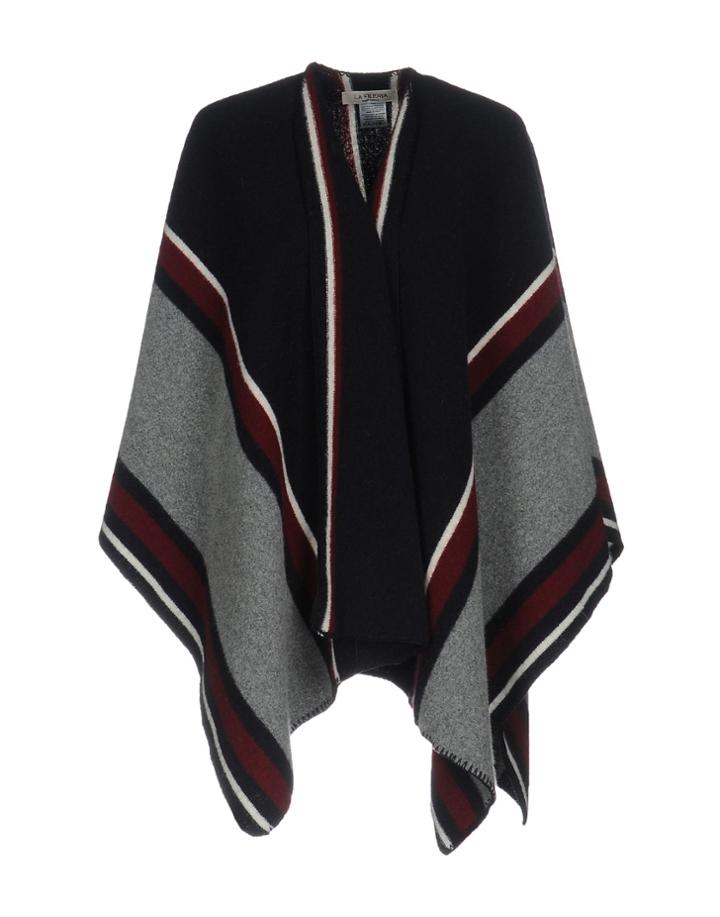 La Fileria Capes & Ponchos
