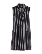 Baguette. Overcoats