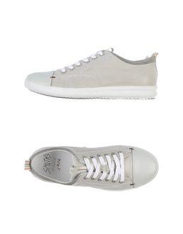 Smith's American Sneakers
