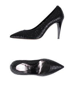 Stele Pumps