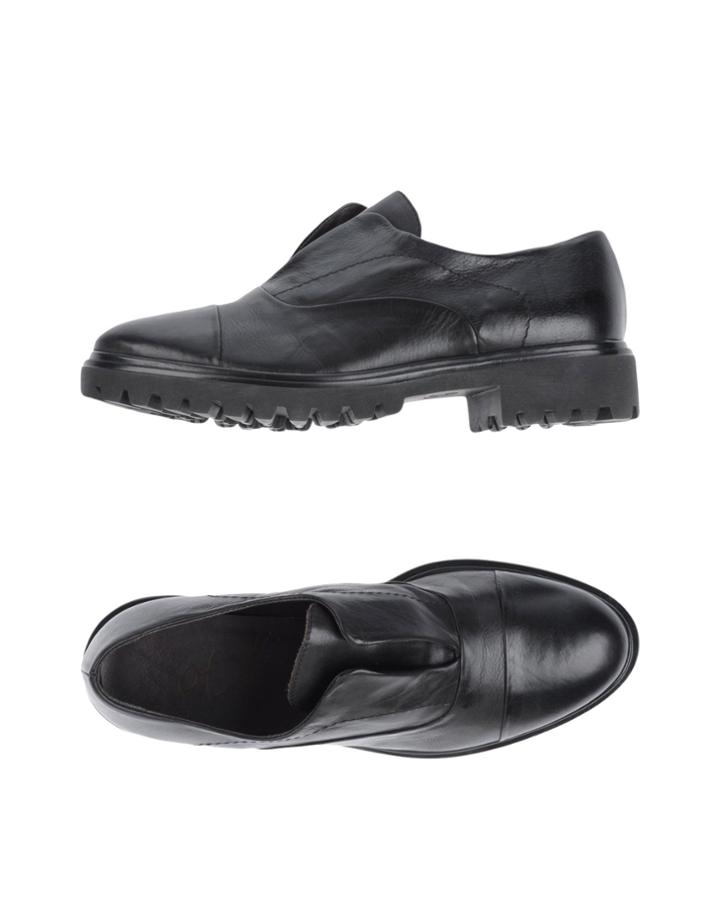 Ot  Loafers