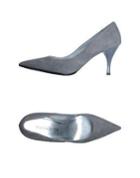 Fiorangelo Pumps
