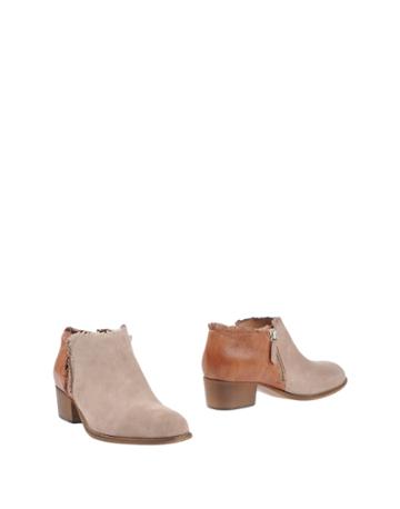 Altraofficina Booties