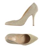 I Don't Care Pumps