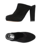 Opening Ceremony Mules