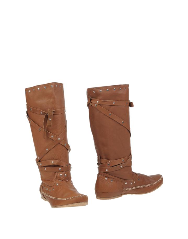 Retr  Boots