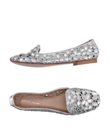  20135 Loafers