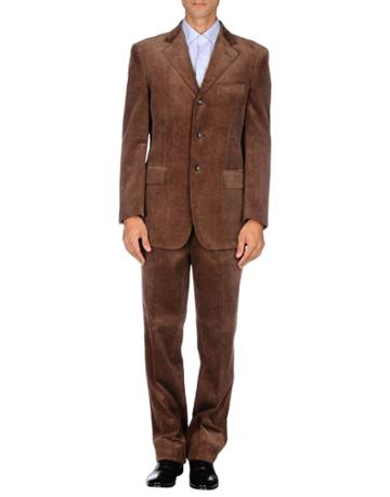 Hub Suits