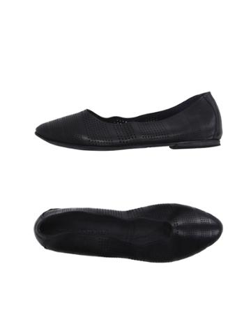 Conflict Of Interest Ballet Flats